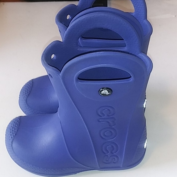 SOLD! Crocs Rain Boots Unisex Size 12 - Picture 4 of 15